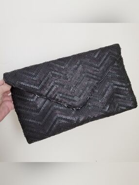 NWT Urban Expressions Black Faux Leather Chevron Sequin Clutch Crossbody